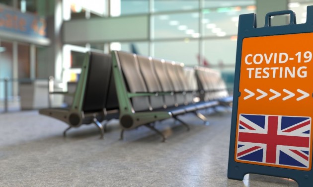 Az utazási korlátozások eltörlését sürgetik brit légitársasági vezetők