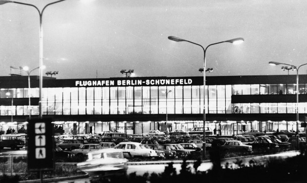 Végleg bezár az egykori Berlin-Schönefeld repülőtér kezelőépülete