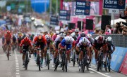 Negyedmillió ember szurkolt a Giro d'Italia magyarországi szakain