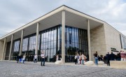 Átadták az új kongresszusi központot, ami a konferenciaturizmus balatoni fővárosává teszi Füredet
