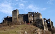 Leomlott a solymosvári várrom egyik fala, a hatóságok egymást okolják