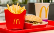 40 ezer forintért árusítják az utolsó boszniai mekis hamburgert az interneten