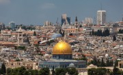 Izrael eltörölte a beutazók tesztkötelezettségét