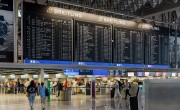 Korlátozza a járatok számát a nyári szezonban a frankfurti repülőtér