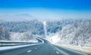 Horvátországban és Szlovéniában is komoly közlekedési fennakadásokat okozott a hó (frissítve)