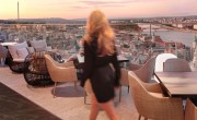 Elképesztő panoráma nyílik a Hilton új tetőbárjából Budapestre