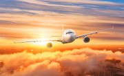 Alig kerülnek többe a rövid távú járatokra szóló repülőjegyek, mint három éve 