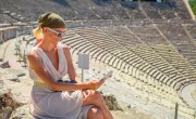 Magyarul ad nyaralási információkat, és veszélyhelyzetben is segít egy új görög app