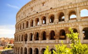 Panorámalifttel lehet feljutni a Colosseum felső szintjeire