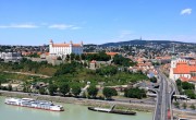 Magyar nyelvű tematikus sétákon fedezhetjük fel Pozsony rejtett zugait