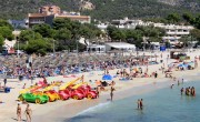 Kevesebb turistát akar Mallorca, csökkentik a vendégágyak számát