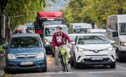 Megszűnik a bringások rémálma, kerékpársávot létesítenek a Szent István körúton