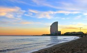 Barcelona strandjain mostantól nem lehet dohányozni