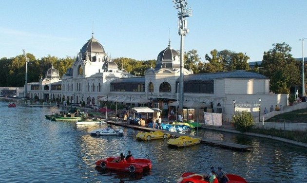 Az előzetes eredmények szerint a Széchenyi fürdőből nem került szennyezett víz a Városligeti-tóba  