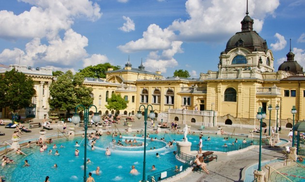Rekord árbevétel és infláció alatti áremelés a budapesti fürdőkben