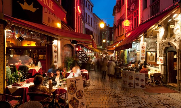 Brüsszelben csak védettségi igazolvánnyal látogathatók az éttermek, a bárok és a rendezvények
