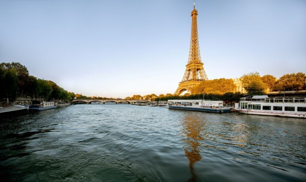 Párizsban száz év után újra lehet majd úszni a Szajnában