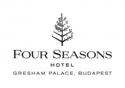 Recepciós, Four Seasons Hotel Gresham Palace Budapest