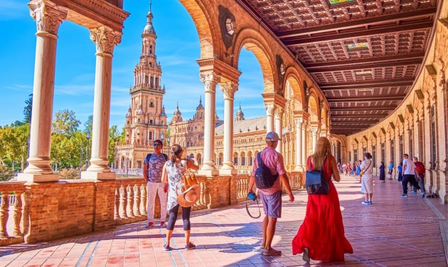 Sevilla nem kér a hangos legénybúcsúkból