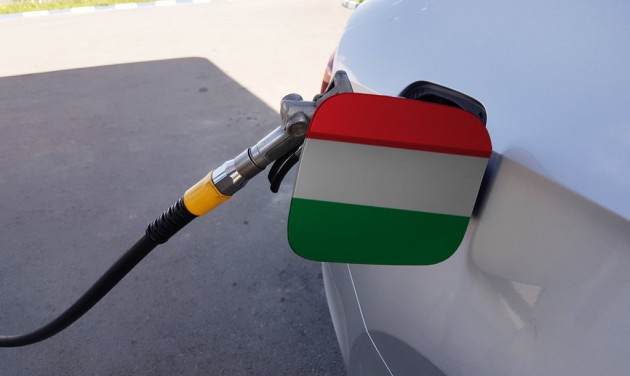 Vége a benzinturizmusnak, külföldiek nem tankolhatnak 480 forintért 