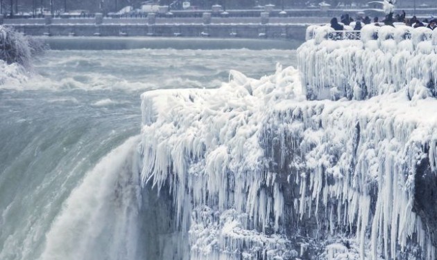 Narnia mitikus világát idézi a befagyott Niagara