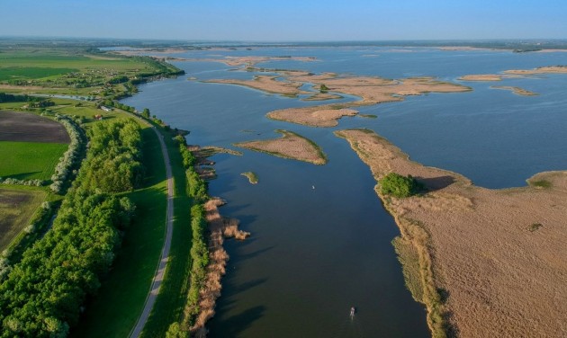 Csodás Magyarország: Tekerd körbe a Tisza-tavat!
