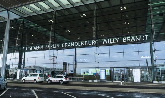 Sztrájk nehezíti a közlekedést négy németországi repülőtéren