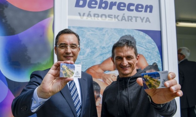 Itt a Debrecen okos városkártya
