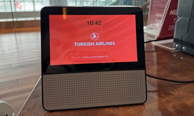 52 nyelven tájékoztatják az utasokat a török repülőterek tolmácsgépei