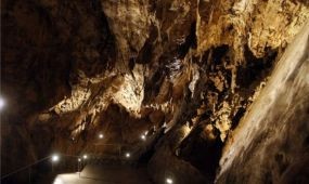 Megújult a lillafüredi Szent István-barlang világítása