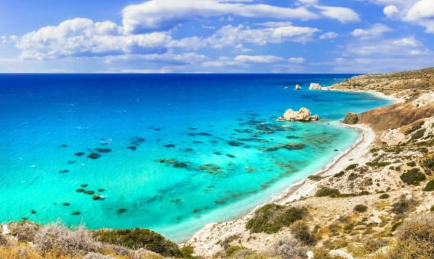 Ciprus mától megnyitotta határait a turisták előtt