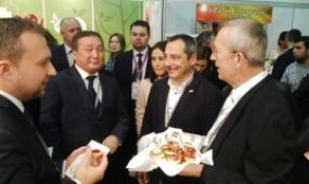 Kazahsztánban viszik a magyar árut, mint a cukrot