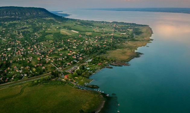 A magyarok 60 százaléka belföldi nyaralást tervez idén