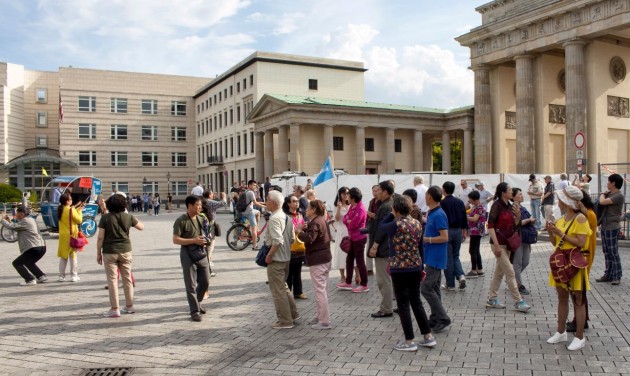 Már Németországba és az USA-ba is utazhatnak a kínai turistacsoportok
