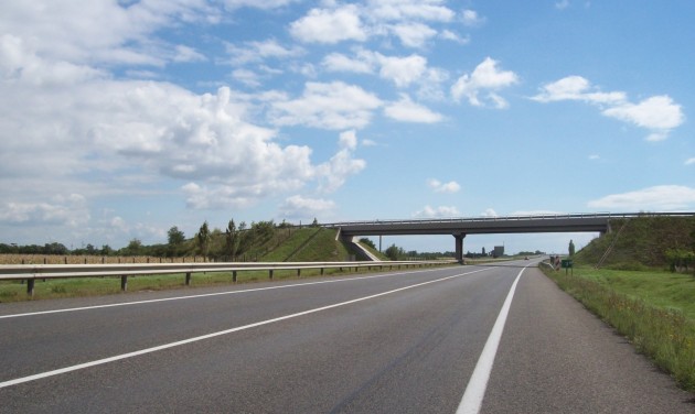 Kezdődhet az M70-es autóút átépítése autópályává