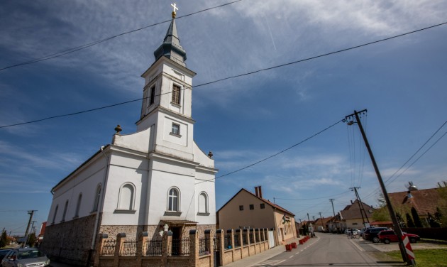 Megújul a méhkeréki román ortodox templom