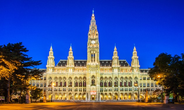 Ausztria megemeli a kurzarbeit keretét, Bécs tőkeinjekcióval segít