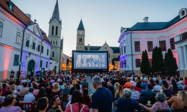 2023 forintos vonatjeggyel utazhatnak Veszprémbe a magyar filmek rajongói