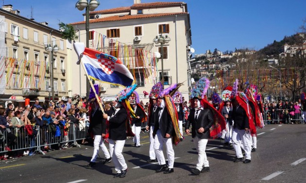 Különvonatot indít Rijeka karneváli forgatagába a MÁV