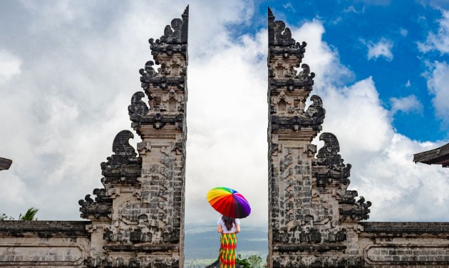 Bali illendő viselkedésre tanítaná a külföldi turistákat