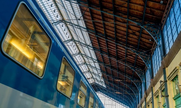 Két óránként lehet eljutni vonattal Budapestről Prágába