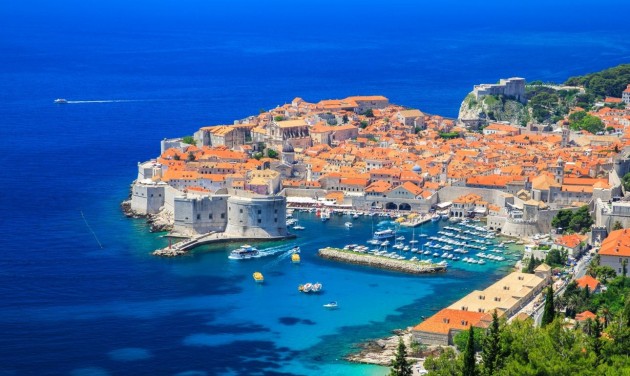 Horvátországban 10 millió turista nyaralt az év első hét hónapjában
