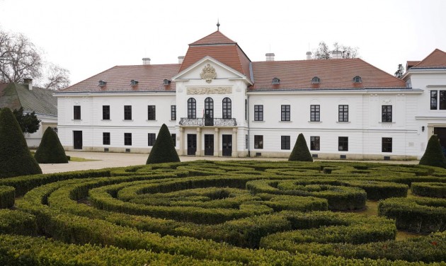 Pandúrházból múzeumshop – így fejlesztették a nagycenki Széchenyi-kastélyt
