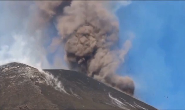 Kitört az Etna, légi riasztást adtak ki - ÉLŐ VIDEÓ