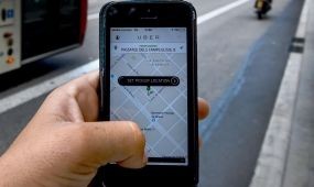 Az Uber-taxisok többsége adószám nélkül dolgozott