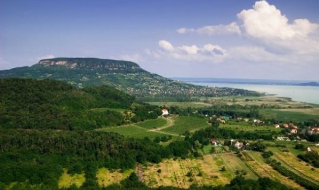 Hotels at Lake Balaton recorded highest revenue growth in April