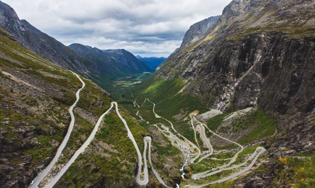 Az Alpoktól Dalmáciáig – ezek Európa legjobb autós túraútvonalai
