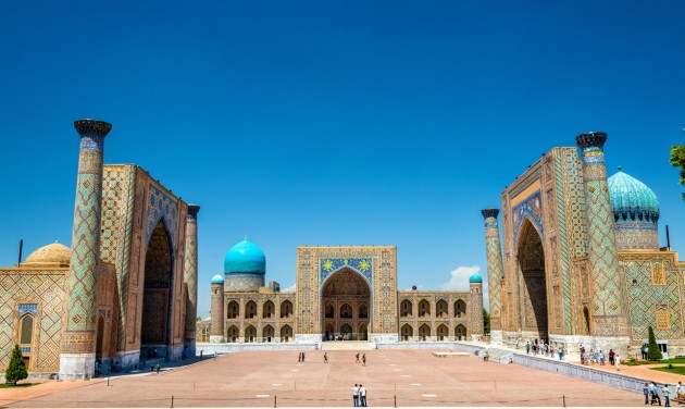 Üzbegisztánba is utazhatunk védettségi igazolvánnyal